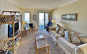 Sunny Condo With Private Balcony Outdoor Pool